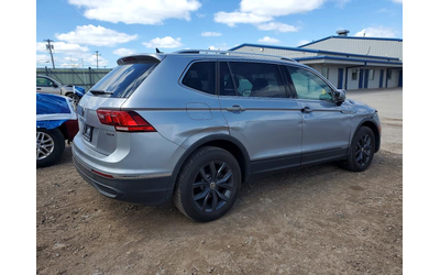 vw-tiguan-2-0l-4-all-wheel-drive - 2