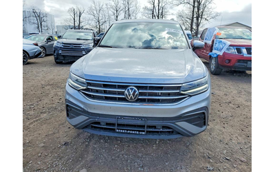 vw-tiguan-2-0l-4-all-wheel-drive - 4