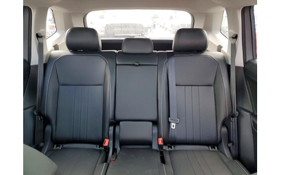 VW Tiguan 2.0L 4 ALL WHEEL DRIVE - автомобили, коли, обяви за нови и употребявани 9