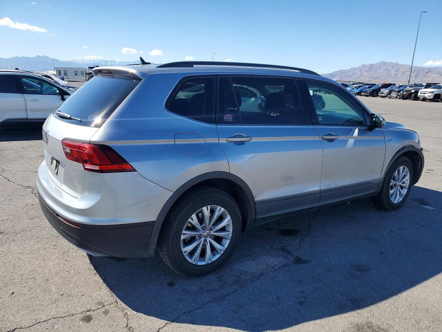 VW TIGUAN 2.0L 4 FRONT WHEEL DRIVE - автомобили, коли, обяви за нови и употребявани 3