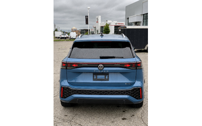 vw-tiguan-2-0l-4cyl-awd - 3