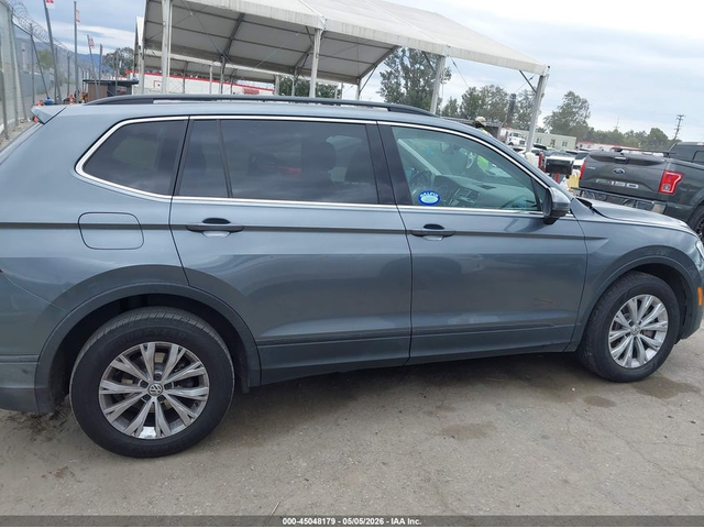 VW Tiguan 2.0L I-4 DI, DOHC, VVT, TURBO, 184HP Front Wheel Drive - автомобили, коли, обяви за нови и употребявани 12
