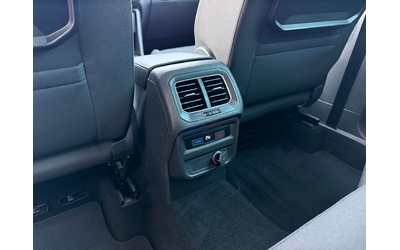 VW Tiguan 2.0TDI/4Motion - автомобили, коли, обяви за нови и употребявани 18