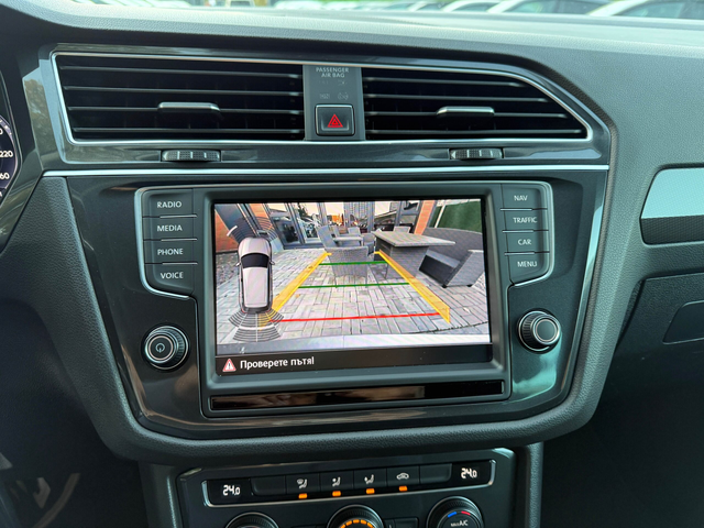 VW Tiguan 2.0TDI/4Motion - автомобили, коли, обяви за нови и употребявани 29