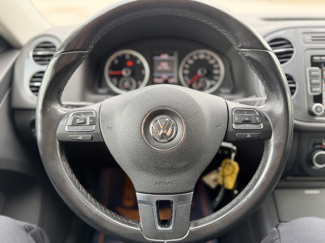 VW Tiguan 2.0TDI/Face/Панорама/6 скорости/ЛИЗИНГ - автомобили, коли, обяви за нови и употребявани 10