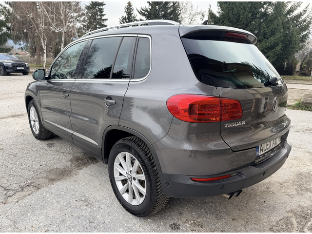 VW Tiguan 2.0TDI/Face/Панорама/6 скорости/ЛИЗИНГ - автомобили, коли, обяви за нови и употребявани 6