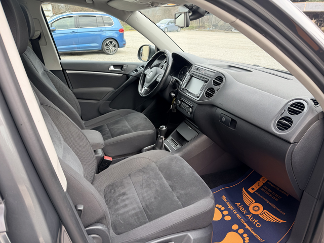 VW Tiguan 2.0TDI/Face/Панорама/6 скорости/ЛИЗИНГ - автомобили, коли, обяви за нови и употребявани 9