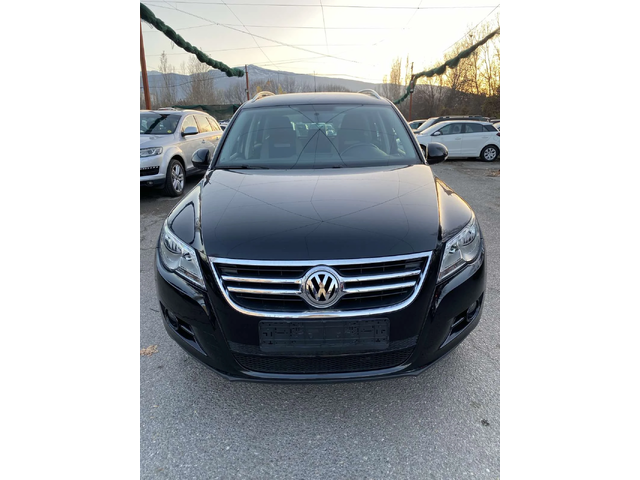 VW Tiguan 2.0 TDI 4Х4 АВТОМАТИК - автомобили, коли, обяви за нови и употребявани 0