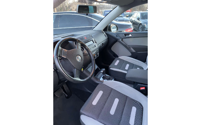 VW Tiguan 2.0 TDI 4Х4 АВТОМАТИК - автомобили, коли, обяви за нови и употребявани 10