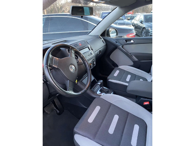 VW Tiguan 2.0 TDI 4Х4 АВТОМАТИК - автомобили, коли, обяви за нови и употребявани 10