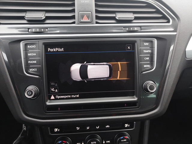 VW Tiguan 2, 0TDI 150ps NAVI - автомобили, коли, обяви за нови и употребявани 11