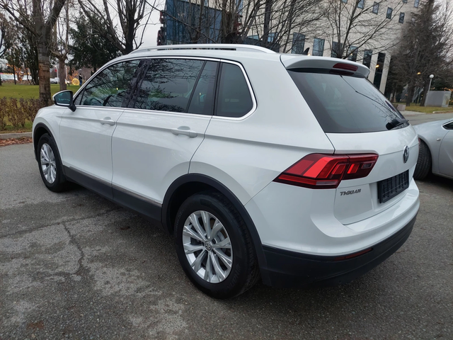 VW Tiguan 2, 0TDI 150ps NAVI - автомобили, коли, обяви за нови и употребявани 4