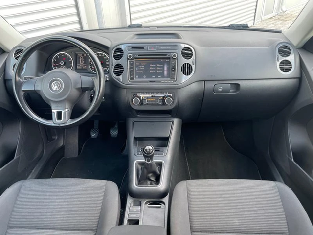 VW Tiguan с.док.bi-fuelGPL, 5в, 6ck., 123653км., мулти, нави - автомобили, коли, обяви за нови и употребявани 11