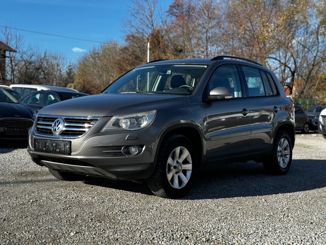 VW Tiguan 2.0TDI/4x4/140kc - автомобили, коли, обяви за нови и употребявани 0