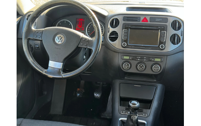 VW Tiguan 2.0TDI/4x4/140kc - автомобили, коли, обяви за нови и употребявани 14