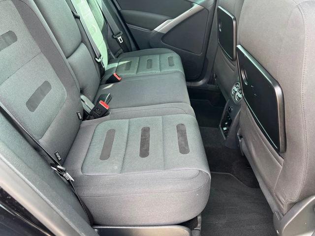 VW Tiguan 2.0 ТDI 4X4 - автомобили, коли, обяви за нови и употребявани 12