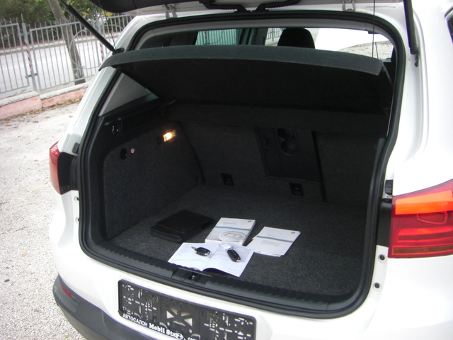 VW Tiguan 2.0TDI NAVI PANORAMA 6ck. - автомобили, коли, обяви за нови и употребявани 15