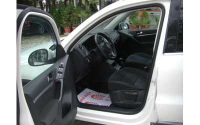 VW Tiguan 2.0TDI NAVI PANORAMA 6ck. - автомобили, коли, обяви за нови и употребявани 8