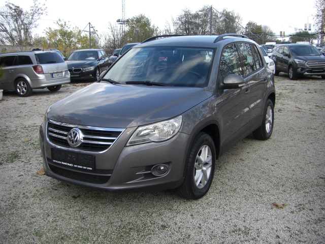 VW Tiguan 2.0TDI 4MOTION 6ck. - автомобили, коли, обяви за нови и употребявани 0