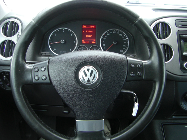 VW Tiguan 2.0TDI 4MOTION 6ck. - автомобили, коли, обяви за нови и употребявани 10