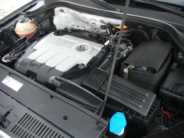 VW Tiguan 2.0TDI 4MOTION 6ck. - автомобили, коли, обяви за нови и употребявани 16