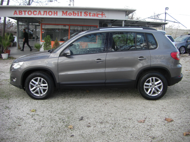 VW Tiguan 2.0TDI 4MOTION 6ck. - автомобили, коли, обяви за нови и употребявани 1