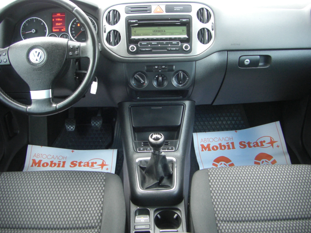 VW Tiguan 2.0TDI 4MOTION 6ck. - автомобили, коли, обяви за нови и употребявани 9