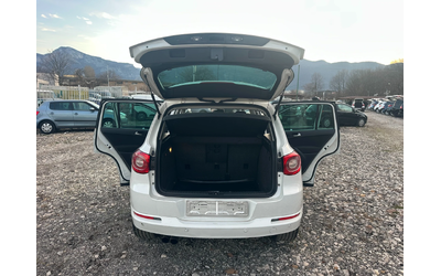 VW Tiguan 2.0TDI 140kc 4X4 ITALIA NAVI - автомобили, коли, обяви за нови и употребявани 16