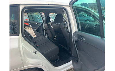 VW Tiguan 2.0TDI 140kc 4X4 ITALIA NAVI - автомобили, коли, обяви за нови и употребявани 7