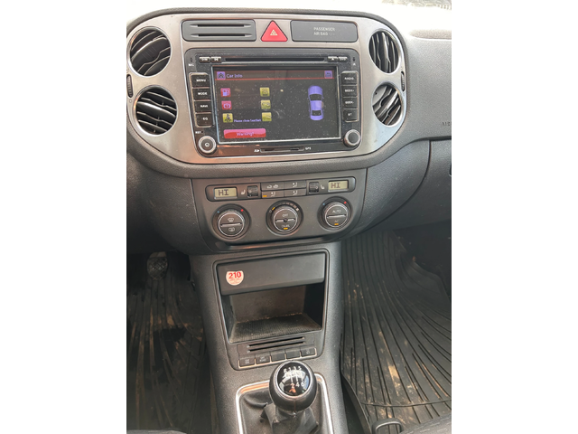 VW Tiguan 2.0TDI 4MOTION NAVI EURO 4 - автомобили, коли, обяви за нови и употребявани 11