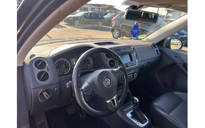 VW Tiguan 2.0TSI 4MOTION PANORAMA/NAVI/KOJA EURO 5 - автомобили, коли, обяви за нови и употребявани 13