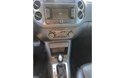 VW Tiguan 2.0TSI 4MOTION PANORAMA/NAVI/KOJA EURO 5 - автомобили, коли, обяви за нови и употребявани 14