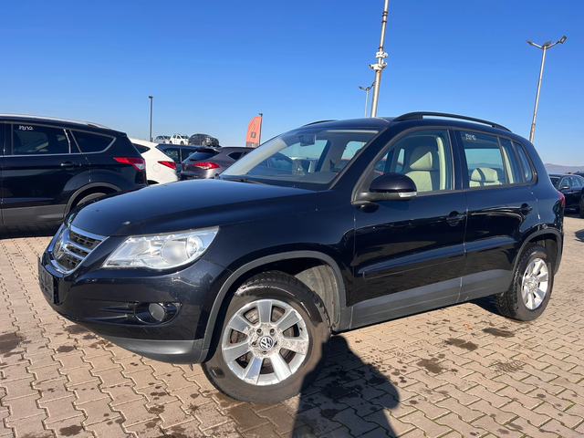 VW Tiguan 2.0TDI 4MOTION AVTOMAT/NAVI/KOJA EURO 4 - автомобили, коли, обяви за нови и употребявани 0