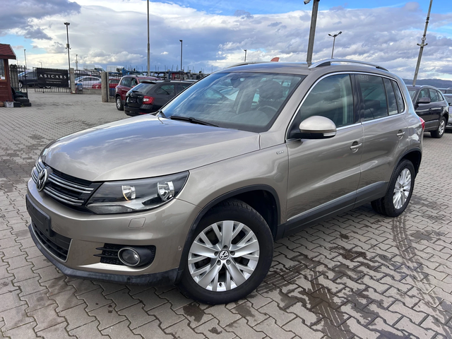VW Tiguan 2.0TSI 4MOTION AVTOMAT/NAVI EURO 5 - автомобили, коли, обяви за нови и употребявани 0