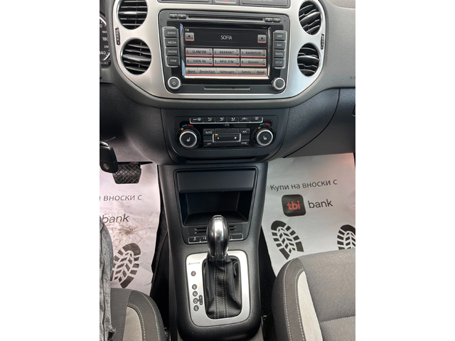 VW Tiguan 2.0TSI 4MOTION AVTOMAT/NAVI EURO 5 - автомобили, коли, обяви за нови и употребявани 11