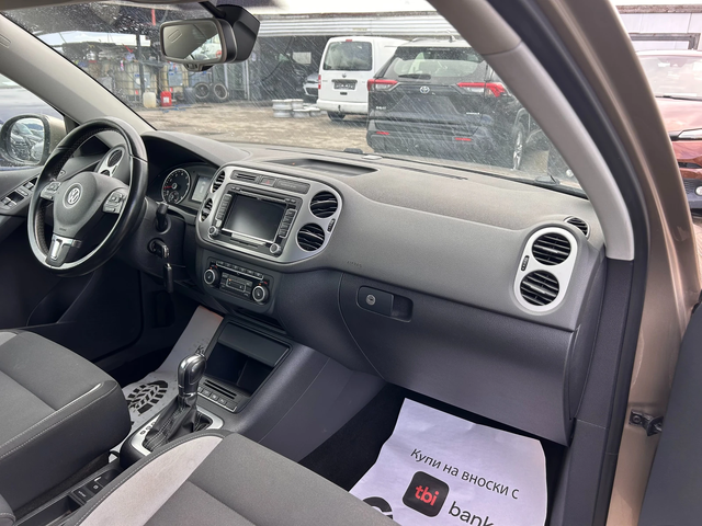VW Tiguan 2.0TSI 4MOTION AVTOMAT/NAVI EURO 5 - автомобили, коли, обяви за нови и употребявани 9