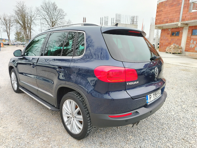 VW Tiguan 2.0TDI-4X4/DSG/NAVI/КАМЕРА/ПАНОРАМА/КОЖА!!! - автомобили, коли, обяви за нови и употребявани 4