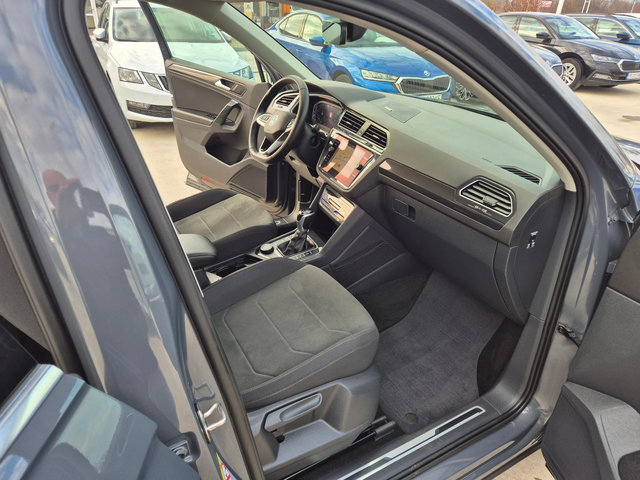 VW Tiguan Elegance= С-Гаранция-4х4-2.0TDI-А/Т - автомобили, коли, обяви за нови и употребявани 7