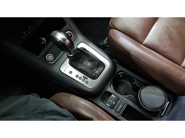 VW Tiguan 2.0TDI COMFORT autogeorge.com - автомобили, коли, обяви за нови и употребявани 7