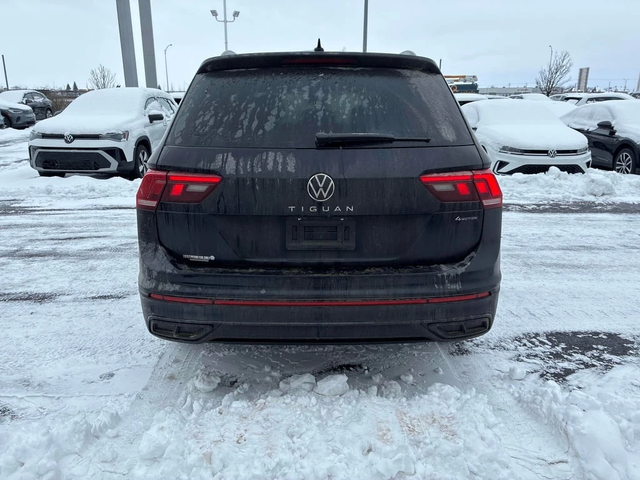VW Tiguan * Comfortline R Line Black Edition * CARFAX * ЦЕНА - автомобили, коли, обяви за нови и употребявани 3