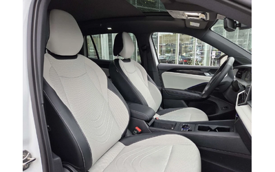 VW Tiguan * 4 Motion SE R Line Black * CARFAX * ЦЕНА ДО БГ - автомобили, коли, обяви за нови и употребявани 8