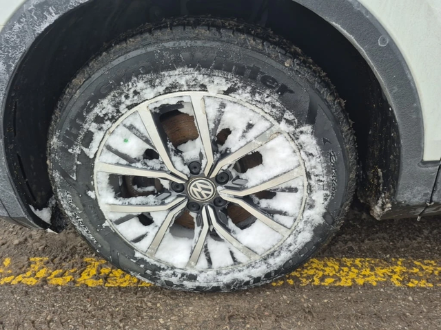 VW Tiguan * Comfortline * CARFAX * ЦЕНА ДО БГ - автомобили, коли, обяви за нови и употребявани 4