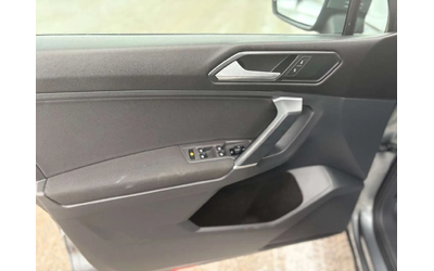 VW Tiguan * 4Motion S * CARFAX * ЦЕНА ДО БГ - автомобили, коли, обяви за нови и употребявани 9