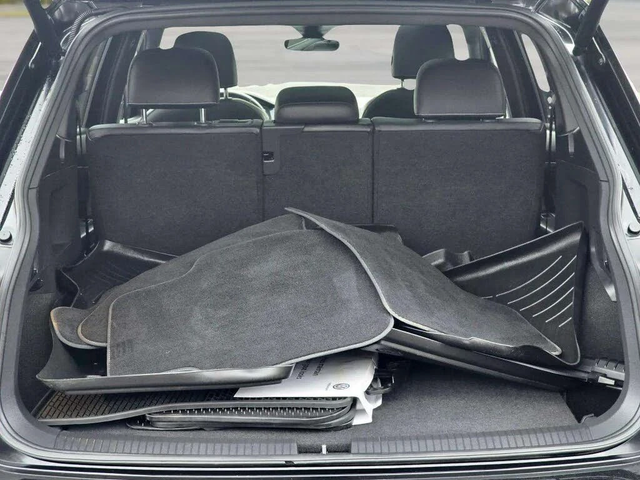 VW Tiguan * SEL* PREMIUM* R-LINE* - автомобили, коли, обяви за нови и употребявани 11