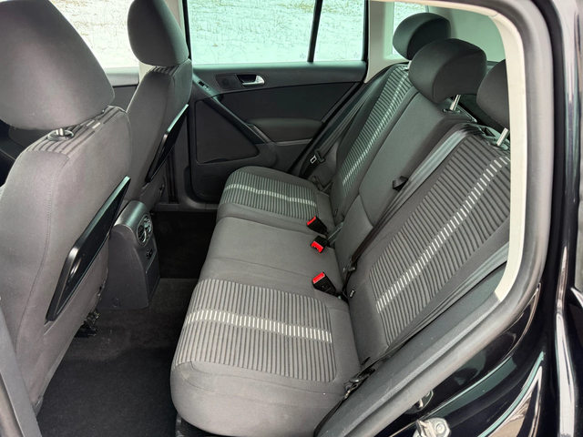 VW Tiguan 2.0TDI / 4MOTION / NAVI / PARKTRONIC/ FULL SERVICE - автомобили, коли, обяви за нови и употребявани 10