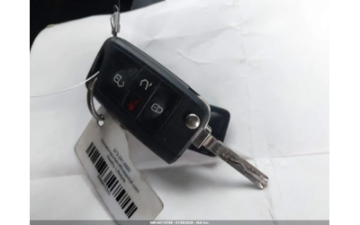 VW Tiguan 2.0T S - автомобили, коли, обяви за нови и употребявани 13