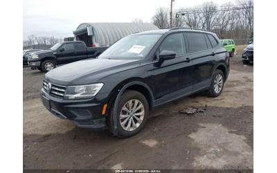 VW Tiguan 2.0T S - автомобили, коли, обяви за нови и употребявани 7
