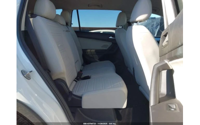 VW Tiguan 2.0T S - автомобили, коли, обяви за нови и употребявани 10