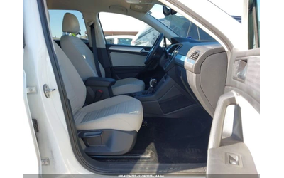 VW Tiguan 2.0T S - автомобили, коли, обяви за нови и употребявани 9