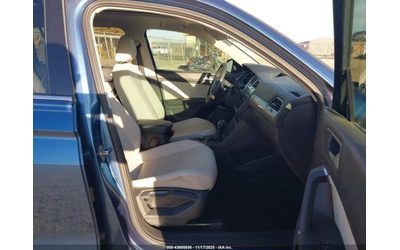 VW Tiguan 2.0T SE R-LINE - автомобили, коли, обяви за нови и употребявани 8